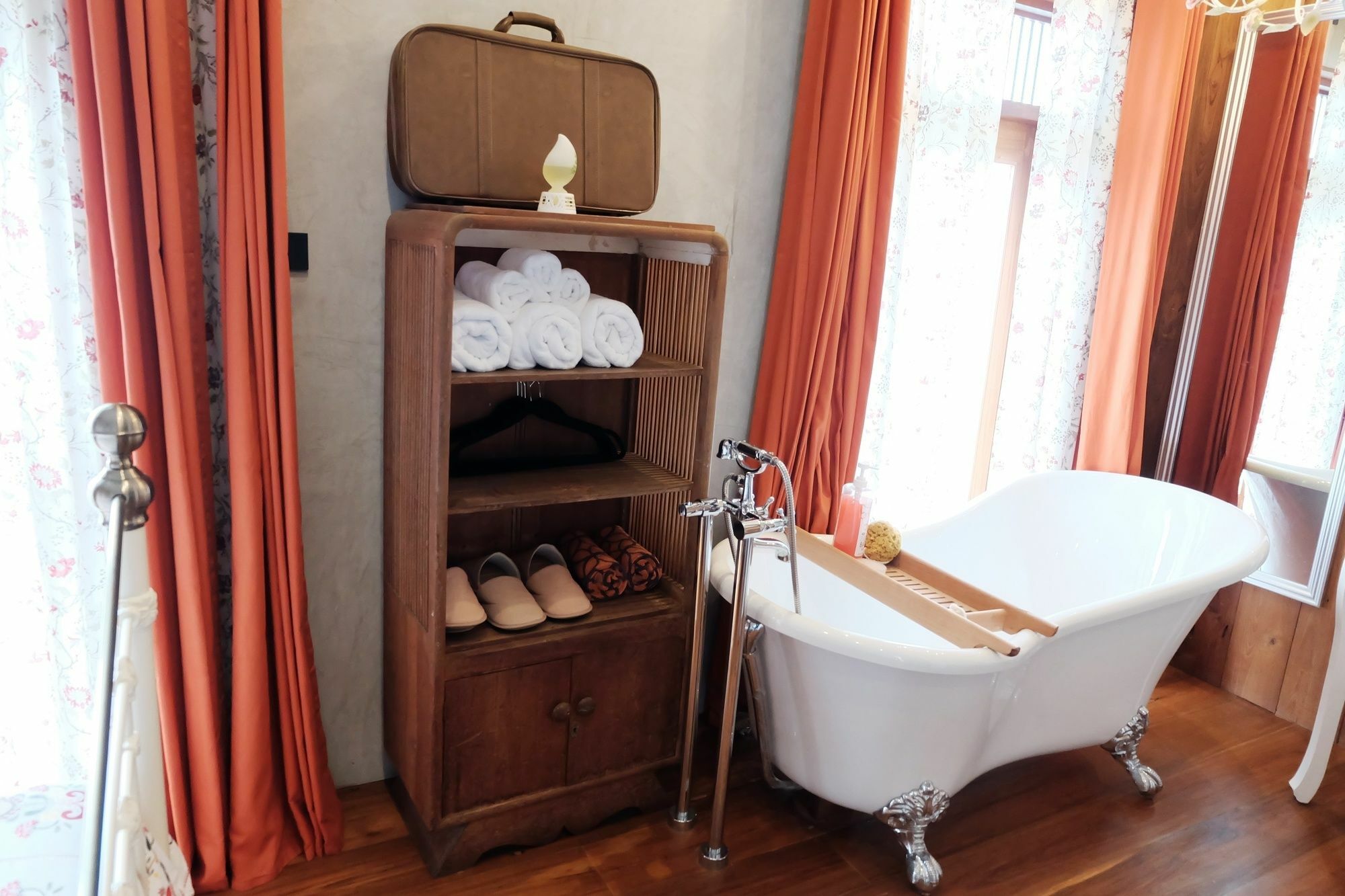 Roomquest Rimrabeang At Amphava Kültér fotó